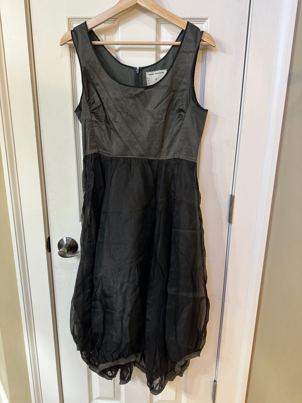 GARY GRAHAM WOMENS DRESS GRAY BLACK CHIFFON BABYDOLL A LINE 8 SILK